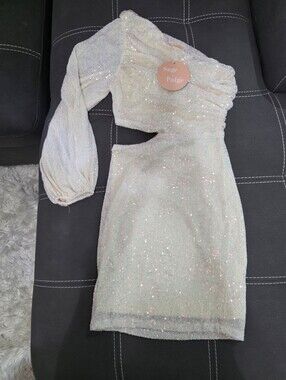 New With Tags! Sage + Paige One-Shoulder Sequin Cutout Mini Dress in Cream